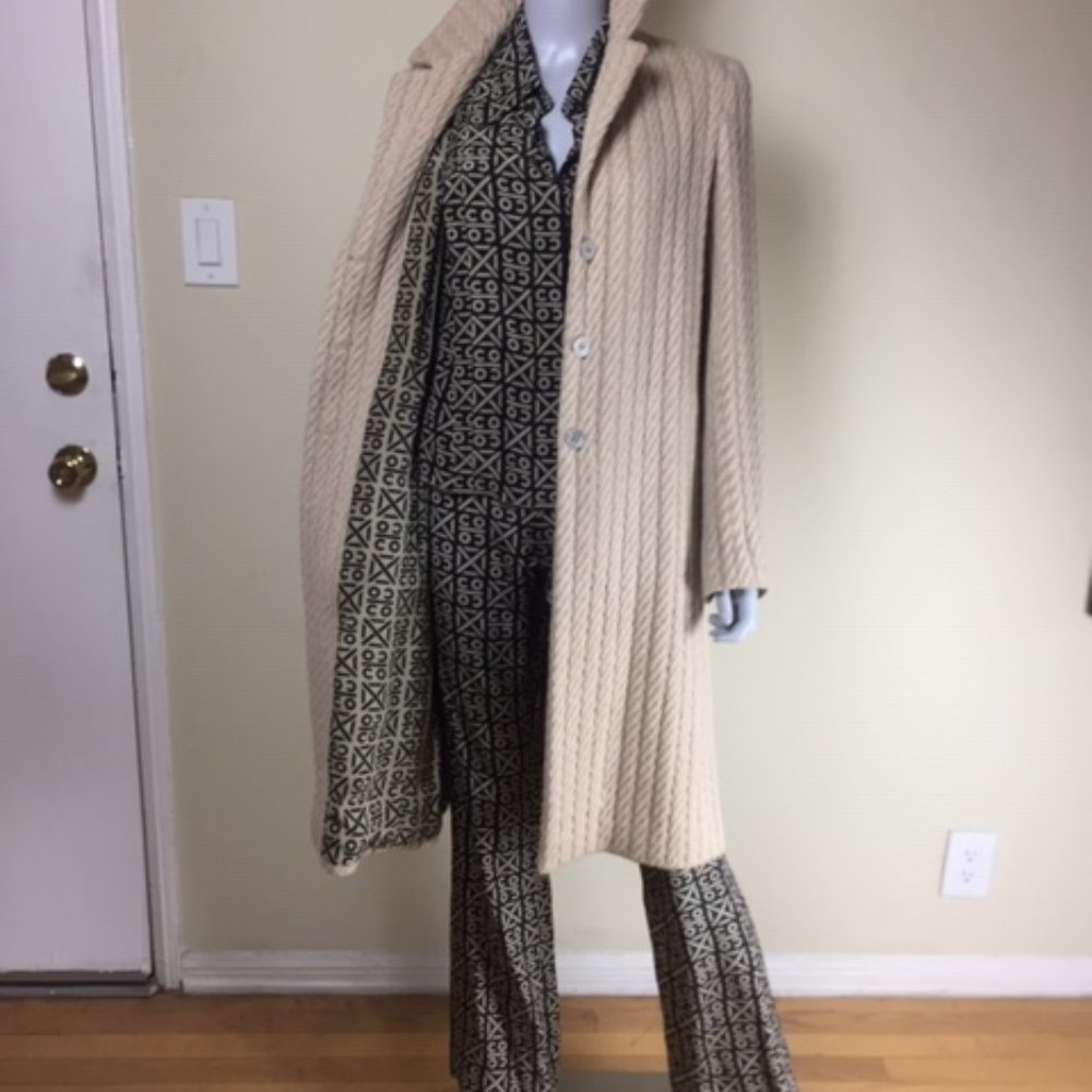 Chanel pants and blouse with matching jacket